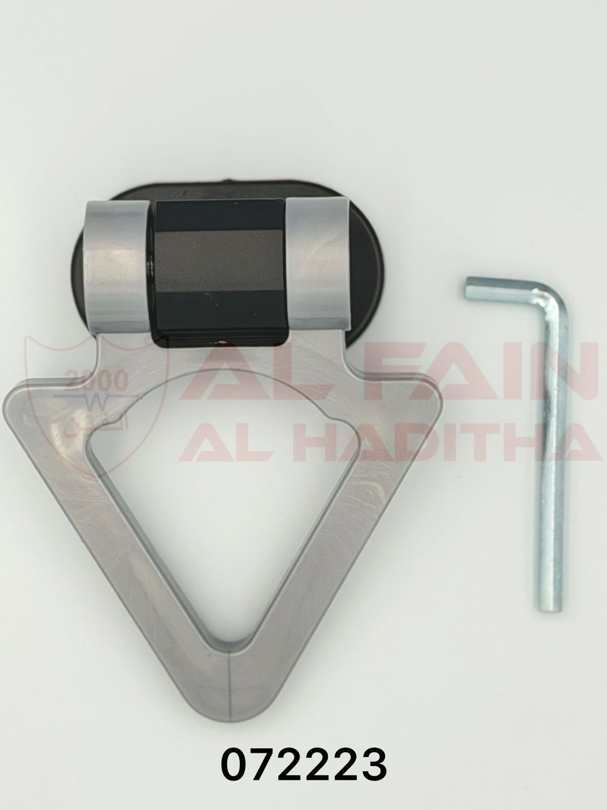 Universal Dummy Towing Hook Triangle Silver 072223